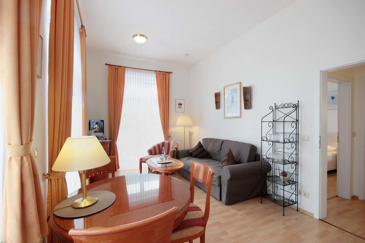 Altes Postamt By Rujana Apartamento Binz Exterior foto